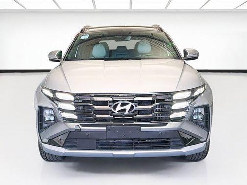Shimmering Silver 2025 Hyundai TUCSON Hybrid Limited