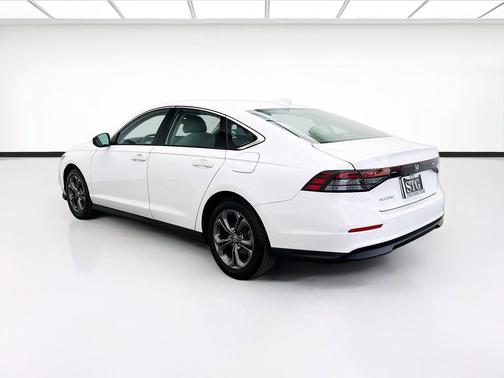 Platinum White 2023 Honda Accord EX