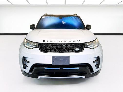Silver 2020 Land Rover Discovery Landmark Edition