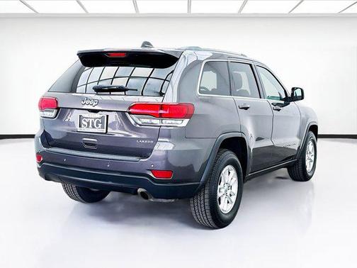 2020 Jeep Grand Cherokee Laredo