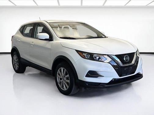 2022 Nissan Rogue Sport S