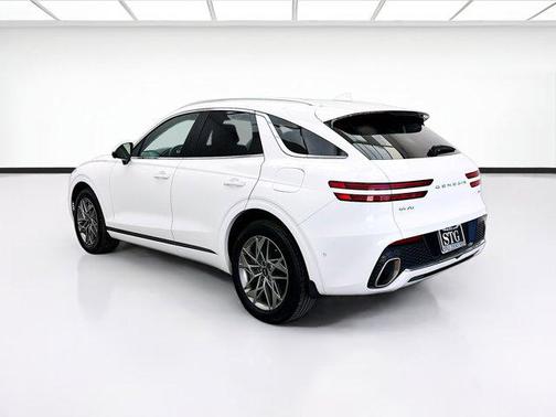 Uyuni White 2023 Genesis GV70 2.5T AWD