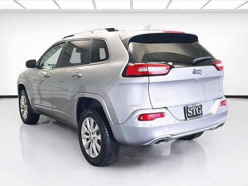 2017 Jeep Cherokee Overland