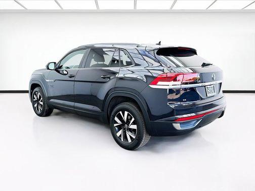 2020 Volkswagen Atlas Cross Sport 2.0T SE