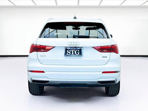 2020 Audi Q3 45 Premium