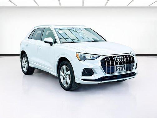 2020 Audi Q3 45 Premium