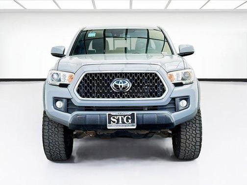 Cement 2019 Toyota Tacoma TRD Off Road