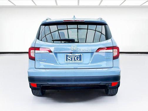 2022 Honda Pilot 2WD Sport