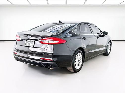 Agate Black 2019 Ford Fusion SE