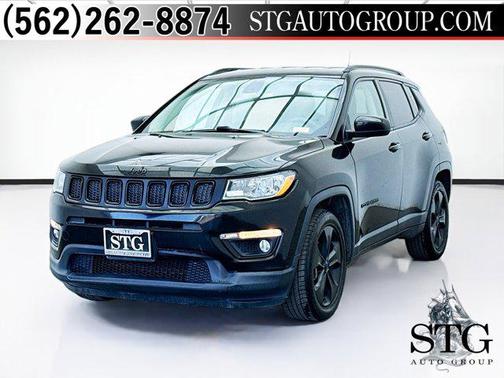 Diamond Black Crystal Pearlcoat 2021 Jeep Compass Latitude