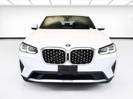 Alpine White 2025 BMW X4 xDrive30i