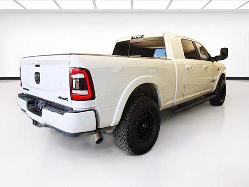 2020 RAM 2500 Laramie Mega Cab 4X4 6'4' Box