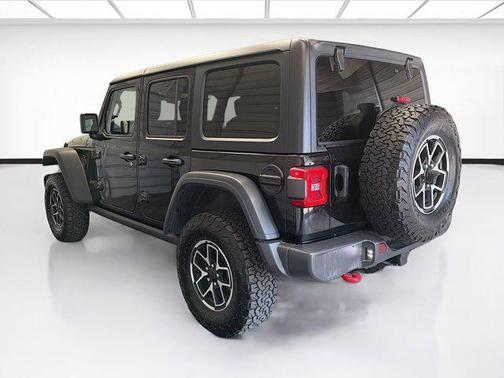 Black Clearcoat 2025 Jeep Wrangler Rubicon