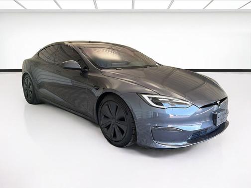 2022 Tesla Model S Base
