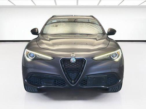 2019 Alfa Romeo Stelvio Sport