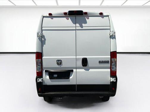 Bright White Clearcoat 2025 RAM ProMaster 2500 Tradesman