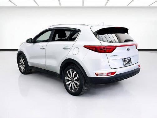 Sparkling Silver 2017 Kia Sportage EX