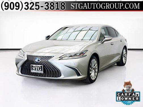 Silver 2021 Lexus ES 300h Luxury