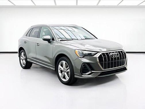 2020 Audi Q3 45 S line Premium