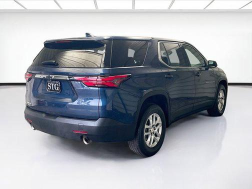 2022 Chevrolet Traverse LS