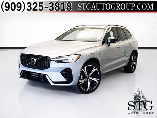 2022 Volvo XC60 Recharge Plug-In Hybrid T8 R-Design
