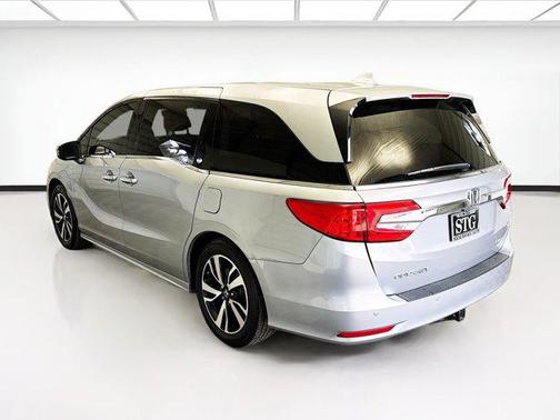 2019 Honda Odyssey Elite