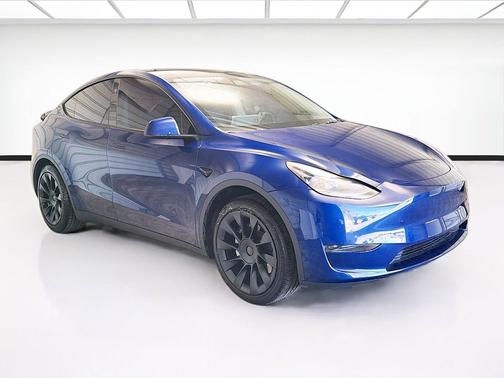 Deep Blue Metallic 2024 Tesla Model Y Long Range Single Motor Rear-Wheel Drive