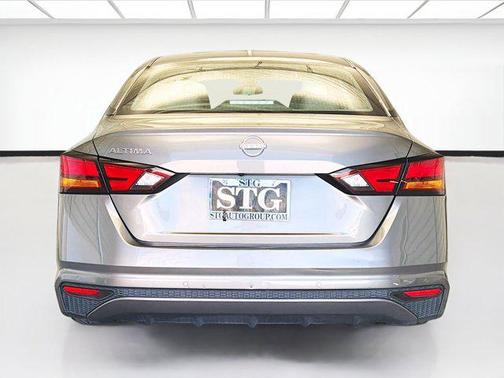 2023 Nissan Altima S FWD