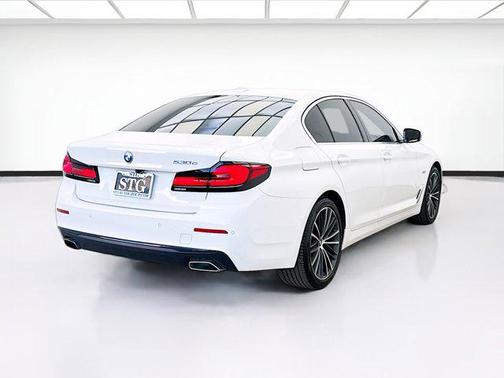 2022 BMW 530e Base