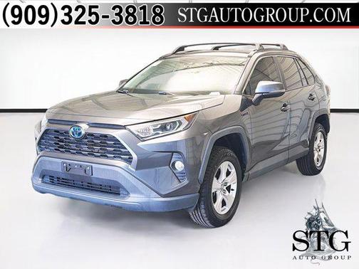 2020 Toyota RAV4 Hybrid XLE