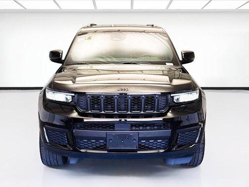 2022 Jeep Grand Cherokee L Altitude