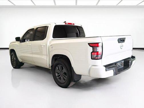 Glacier White 2025 Nissan Frontier SV