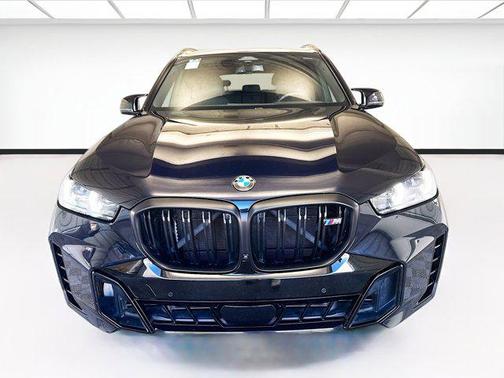 Carbon Black Metallic 2024 BMW X5 M60i