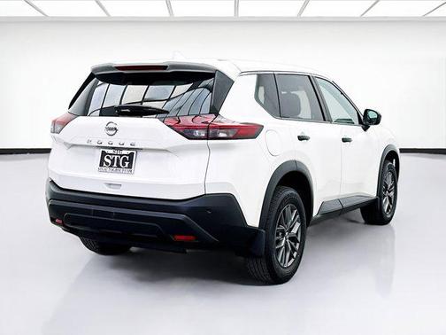 2021 Nissan Rogue S
