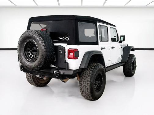 Bright White Clearcoat 2020 Jeep Wrangler Unlimited Rubicon