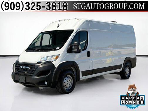 Bright White Clearcoat 2025 RAM ProMaster 2500 Tradesman