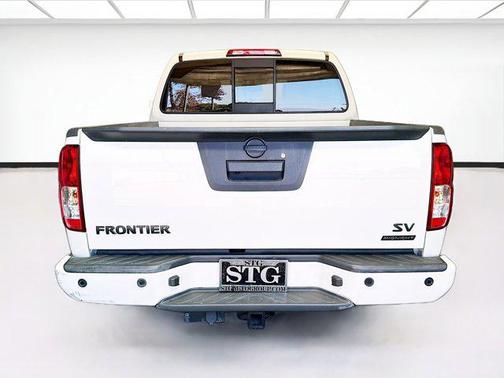 Glacier White 2021 Nissan Frontier SV