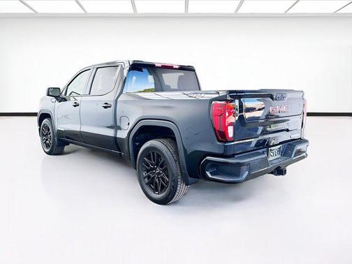 Onyx Black 2022 GMC Sierra 1500 Elevation