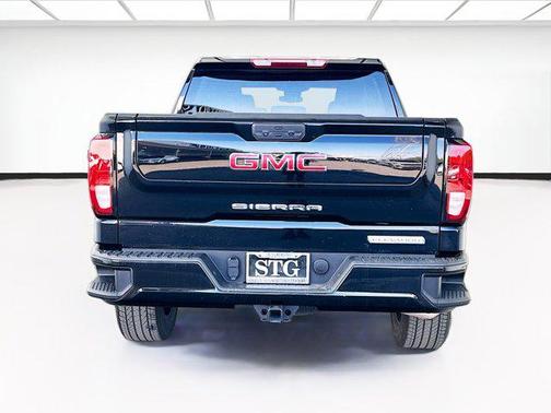 Onyx Black 2022 GMC Sierra 1500 Elevation