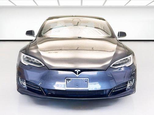 2020 Tesla Model S Performance
