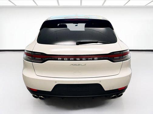 2020 Porsche Macan Base