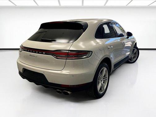 2020 Porsche Macan Base