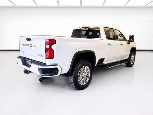 2022 Chevrolet Silverado 3500 High Country