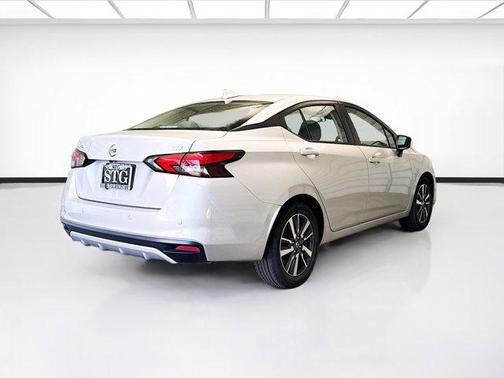 2021 Nissan Versa 1.6 SV