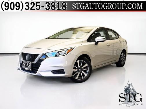 Brilliant Silver Metallic 2021 Nissan Versa 1.6 SV