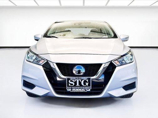 2021 Nissan Versa 1.6 SV