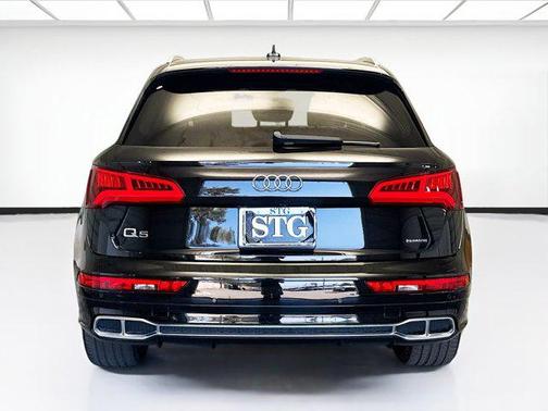 2020 Audi Q5 Premium Plus 55 TFSI e quattro S tronic