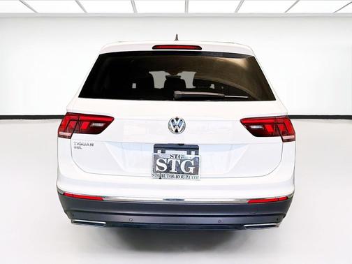 Pure White 2021 Volkswagen Tiguan 2.0T SEL