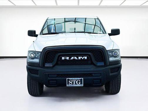 2024 RAM 1500 Classic Warlock Crew Cab 4x2 5'7' Box
