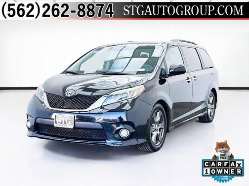 2017 Toyota Sienna SE Premium